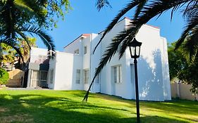 Siena Sun Guesthouse Rooms And Breakfast Option